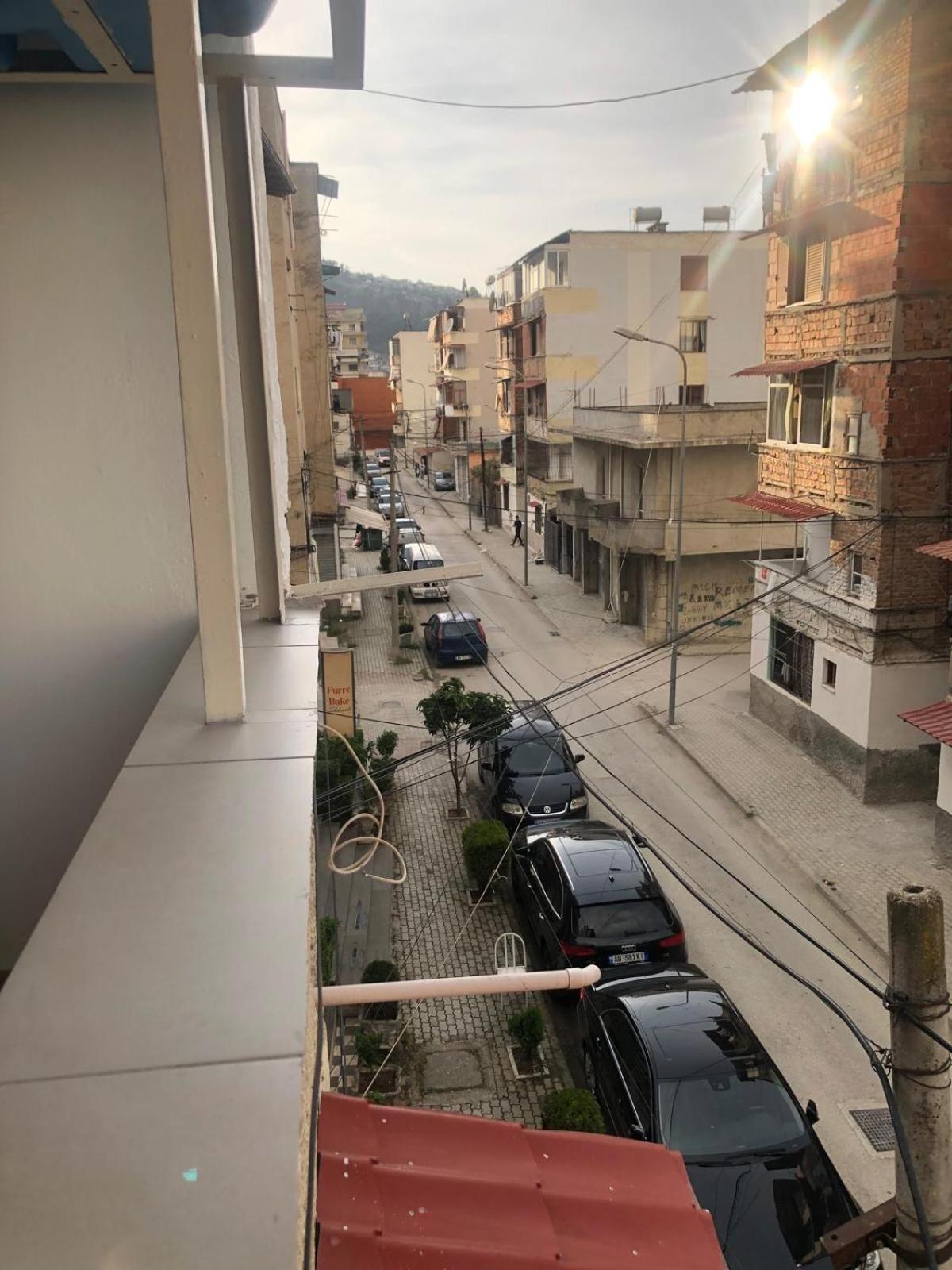 Vangert Apartment Berat Esterno foto